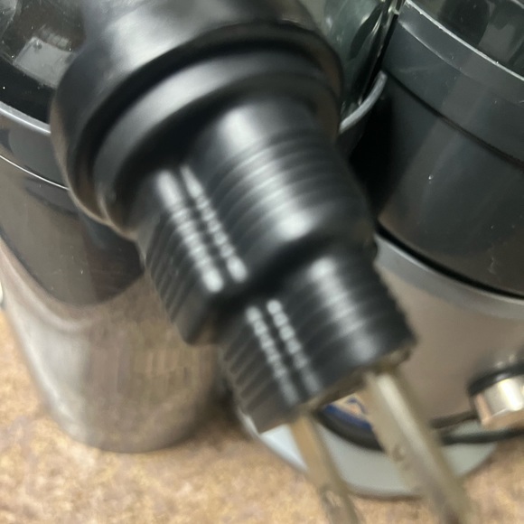 Breville Juicer COMPLETE - Picture 3 of 4